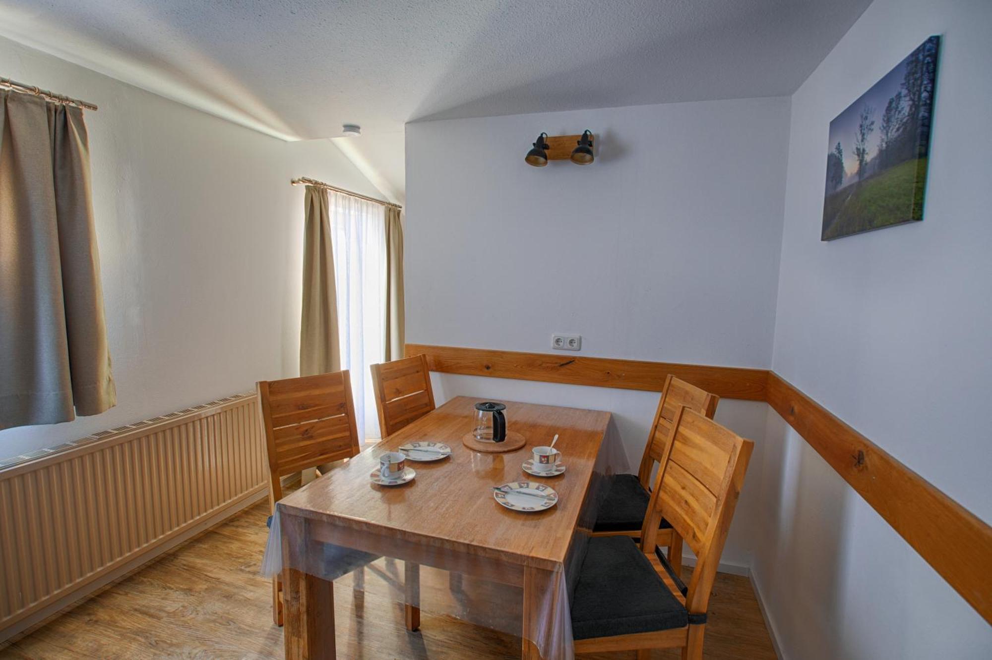 Ferienwohnung Haus Burgel Inklusive Koenigscard Vils Exterior foto